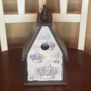 Royalty/Crowns Decorative Birdhouse